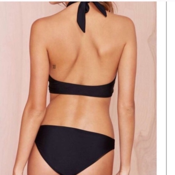 🆕 Nasty Gal halter wrap one piece bikini - Picture 2 of 7
